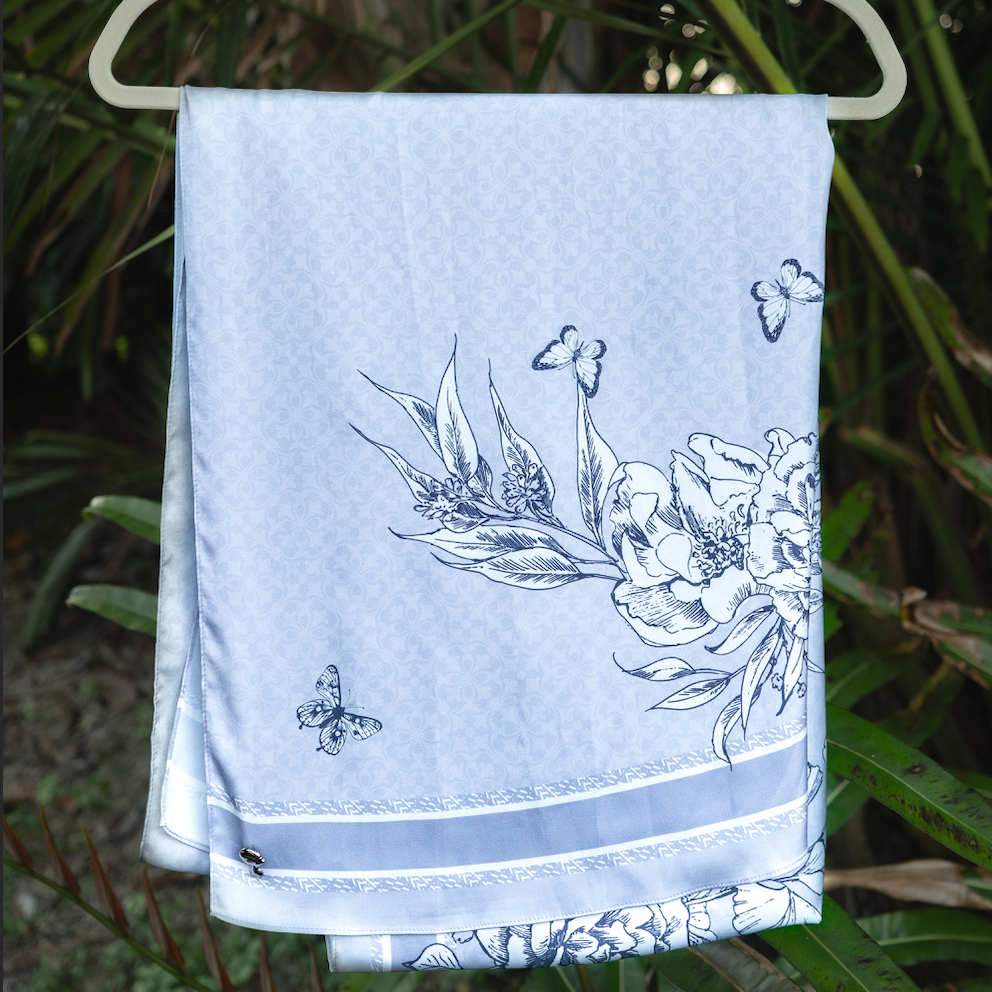 Sekuntum Shawl in Blue Poppy